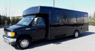 18 passenger party buses Largo