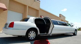 lincoln stretch limo rentals New Port Richey